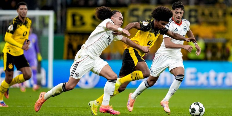 Frankfurt vs Dortmund đang có phong độ không thực sự tốt lúc này